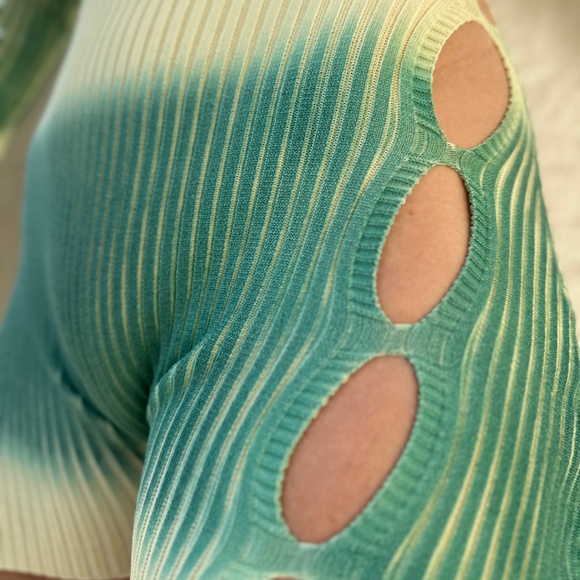 Women's  Romper Little pretty things - Picture 4 of 7